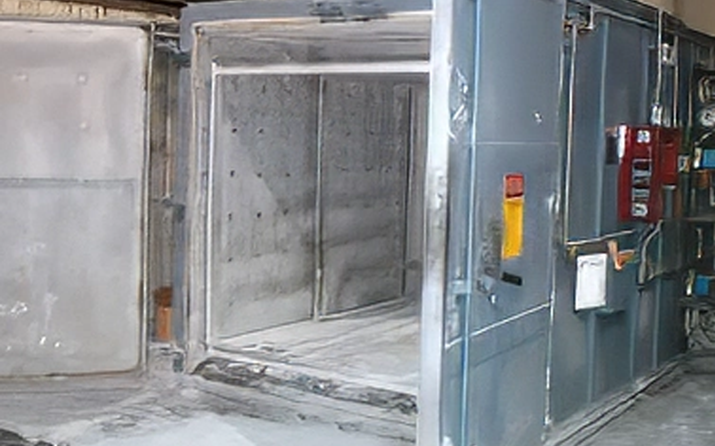 Печи используются для предварительного нагрева оцинкованной стали перед порошковой покраской, чтобы предотвратить выделение газов