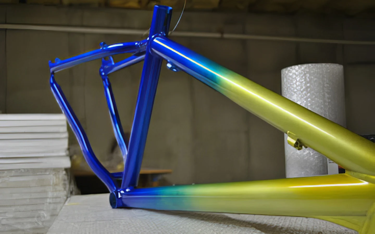 Пример переход одного цвета порошковой краски в другой