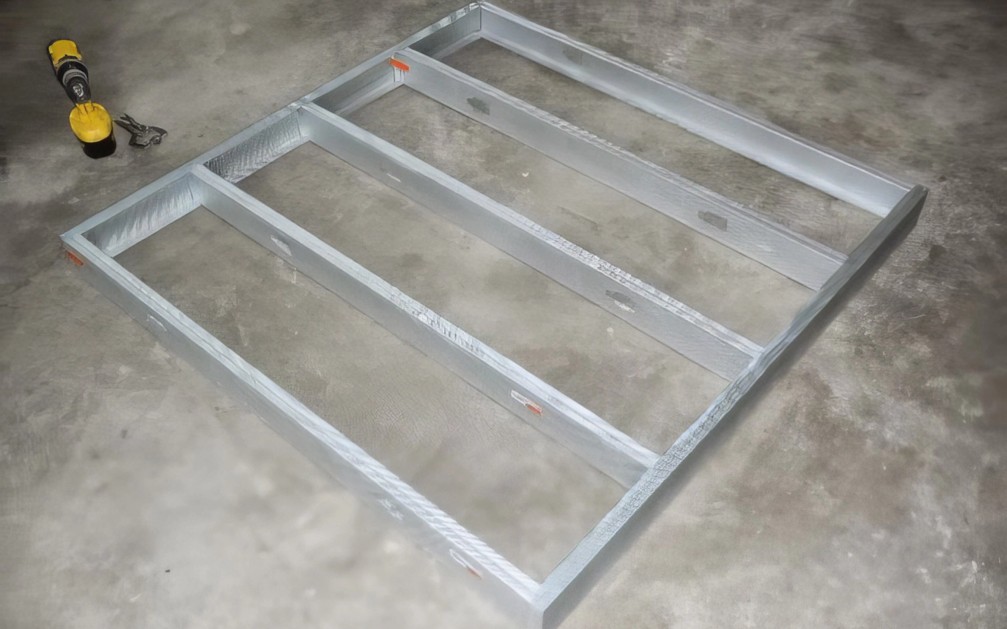 Каркас с дополнительными перекладинами пола.печи для порошкового покрытия деталей